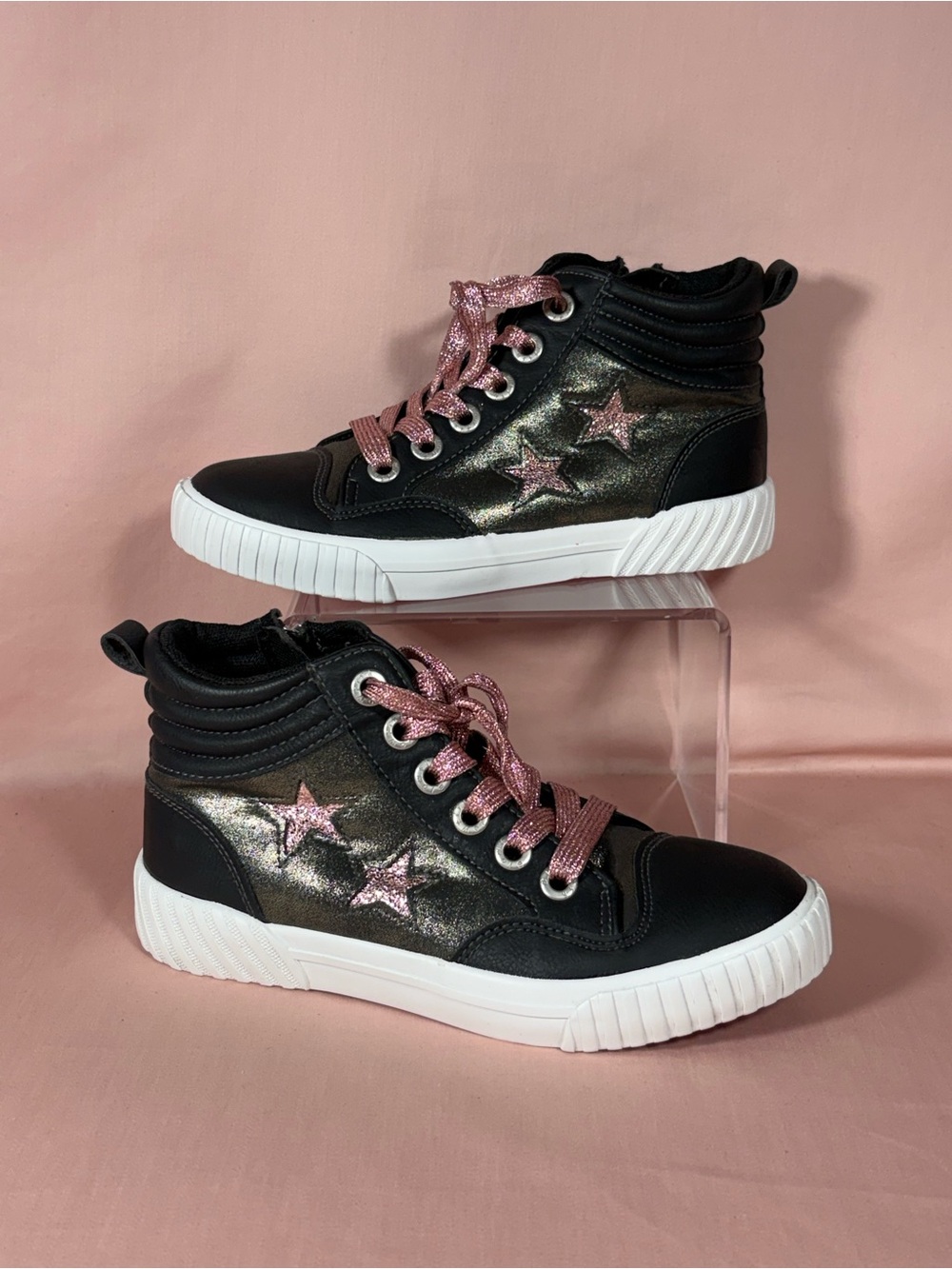 Blowfish Malibu Wanderland-K Girl's Black/Rose Pink High Top Sneakers Size 2M